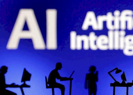 Autorregulação da IA de Trump é carta branca a big tech, diz professor