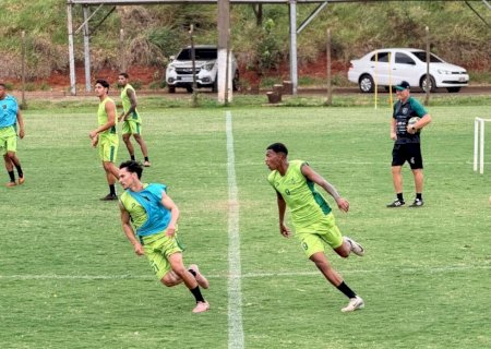 FC Pantanal tem técnico português e meia colombiano para disputa da Copa MS