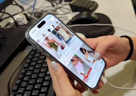 Sancionado fim da "taxa das blusinhas" em compras pela internet