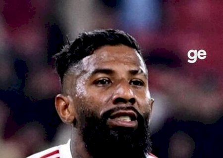 Santos anuncia a contratação do lateral-direito Rodinei