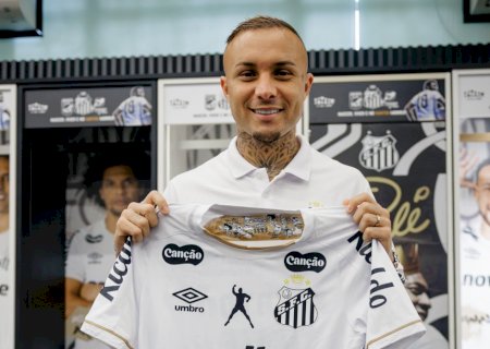 Santos encaminha acerto de contrato com a Adidas para 2028