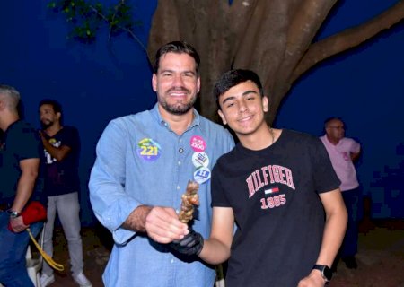 Com foco na juventude, Capitão Contar recebe apoio de eleitor que dará primeiro voto em 2026