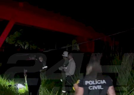 Ao tentar furtar cabos, suspeito recebe choque de 13.800 volts e morre na hora em MS