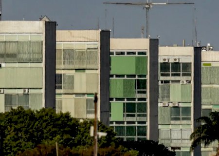 Contas do governo têm superávit de R$ 4,8 bilhões em setembro